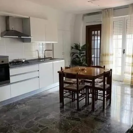 Holiday home Casavacanzebasilicatadacarmela Pisticci